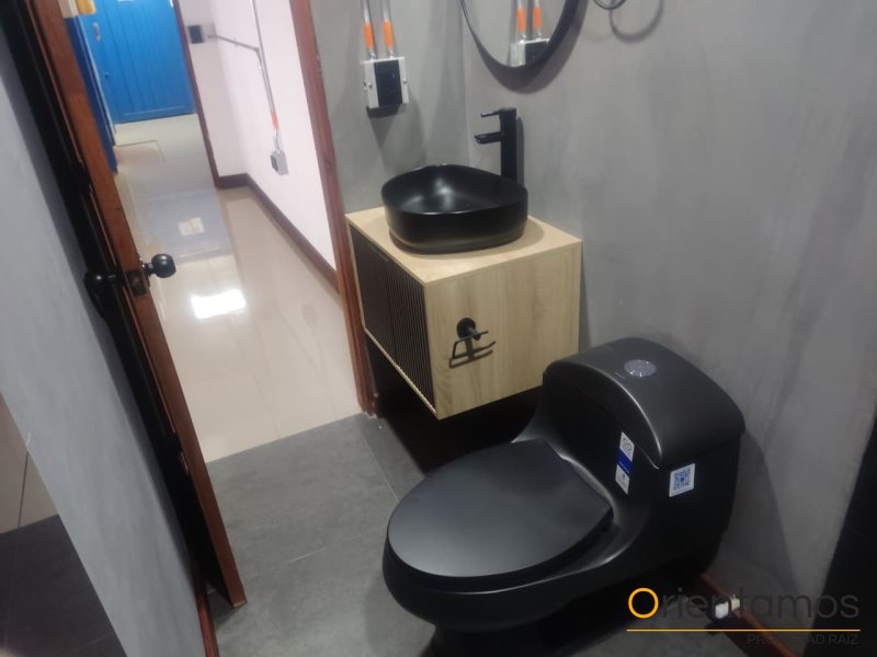 Oficina disponible para el arriendo en Medellín el codigo es 21026 foto numero 8