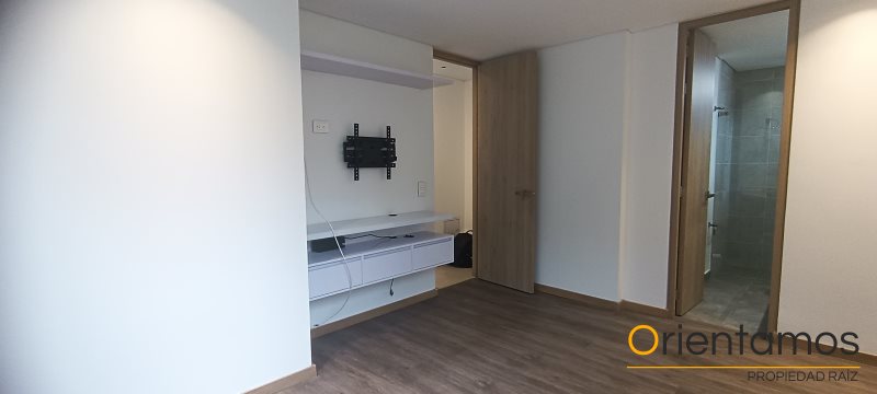 Apartamento disponible para el arriendo en Medellín el codigo es 20060 foto numero 20