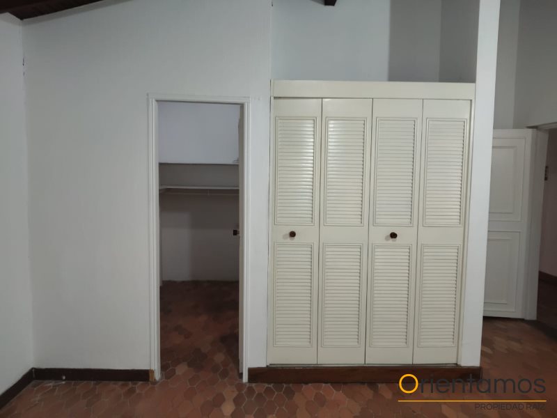 Casa-local disponible para el arriendo en Medellín el codigo es 20673 foto numero 24