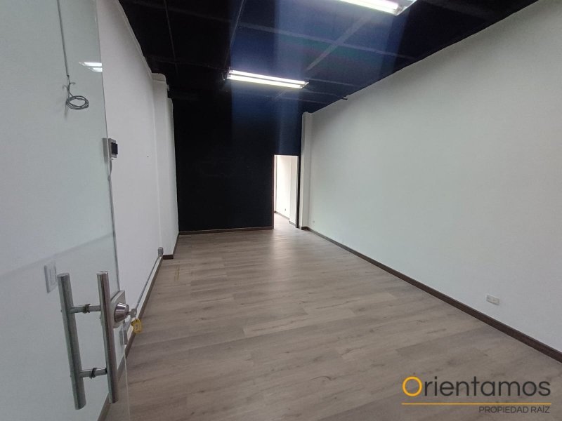 Local disponible para el arriendo en Medellín el codigo es 21397 foto numero 2
