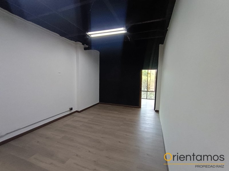 Local disponible para el arriendo en Medellín el codigo es 21397 foto numero 3