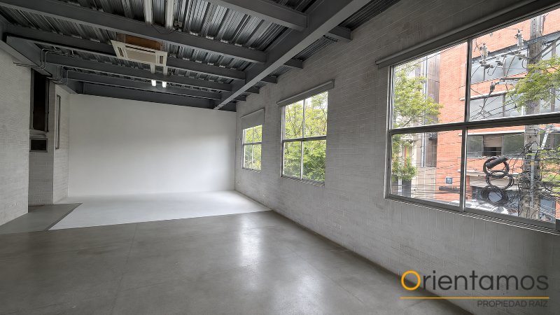 Bodega disponible para el arriendo en Medellín el codigo es 21464 foto numero 4