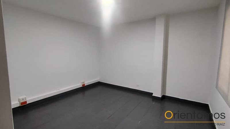 Oficina disponible para el arriendo en Medellín el codigo es 13834 foto numero 4
