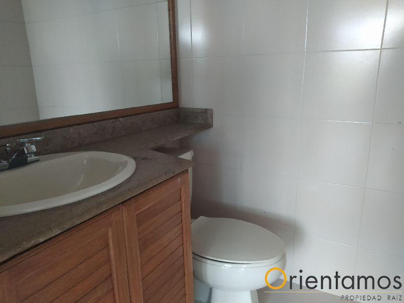 Oficina disponible para el arriendo en Medellín el codigo es 17405 foto numero 5