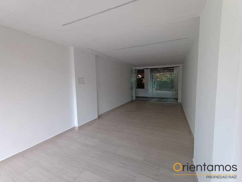 Local disponible para el arriendo en Medellín el codigo es 21390 foto numero 3