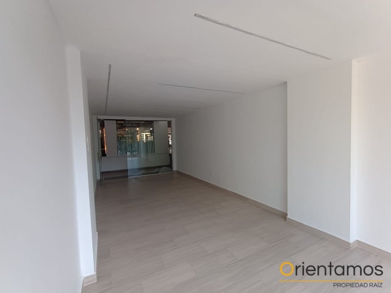 Local disponible para el arriendo en Medellín el codigo es 21390 foto numero 2