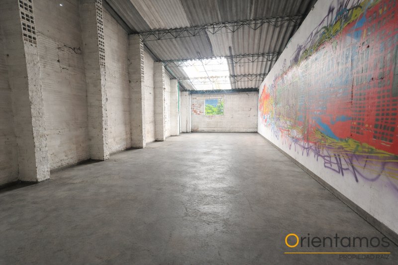 Oficina disponible para el arriendo en Medellín el codigo es 21063 foto numero 4