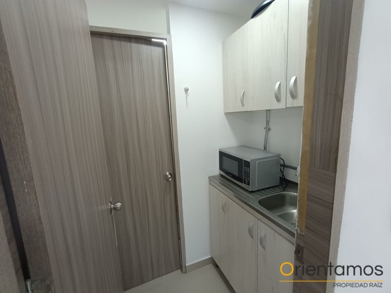 Oficina disponible para el arriendo en Medellín el codigo es 21327 foto numero 6