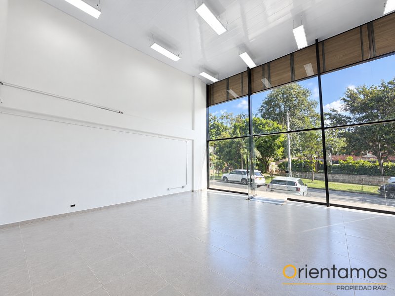 Local disponible para el arriendo en Medellín el codigo es 21577 foto numero 2