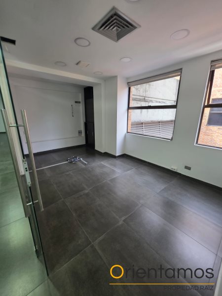 Oficina disponible para el arriendo en Medellín el codigo es 20665 foto numero 7