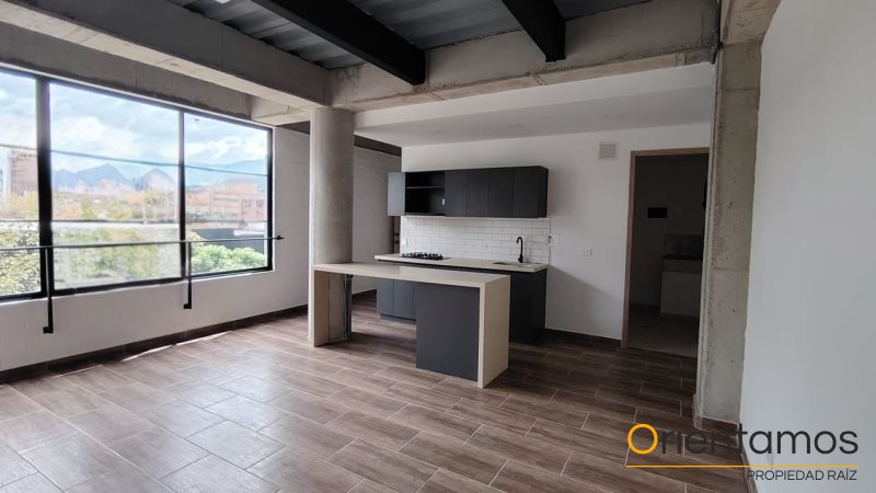 Apartamento disponible para el arriendo en Medellín el codigo es 20774 foto numero 2