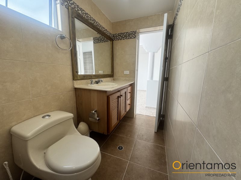 Casa-local disponible para el arriendo en Medellín el codigo es 20788 foto numero 18