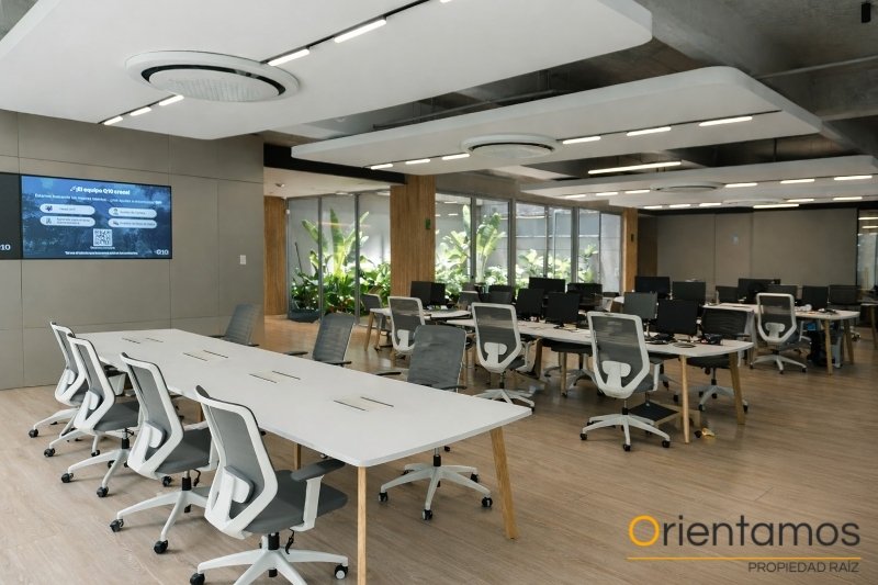 Oficina disponible para el arriendo en Medellín el codigo es 21078 foto numero 5