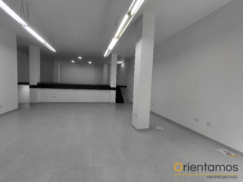 Local disponible para el arriendo en Envigado el codigo es 21376 foto numero 3