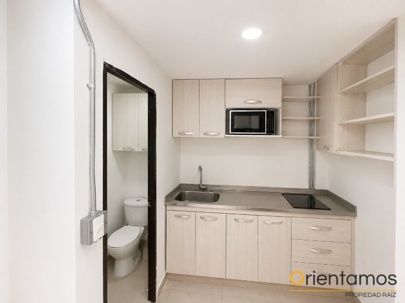 Oficina disponible para el arriendo en Medellín el codigo es 21368 foto numero 4
