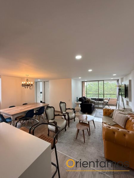 Apartamento disponible para el arriendo en Medellín el codigo es 20997 foto numero 2