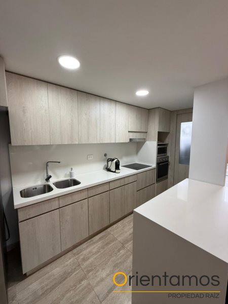 Apartamento disponible para el arriendo en Medellín el codigo es 20997 foto numero 6