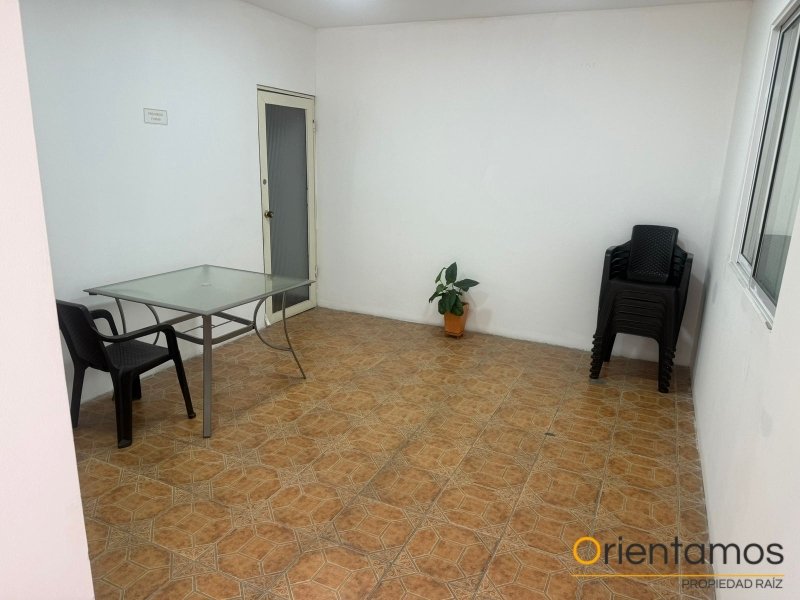 Casa-local disponible para el arriendo en Medellín el codigo es 21436 foto numero 21