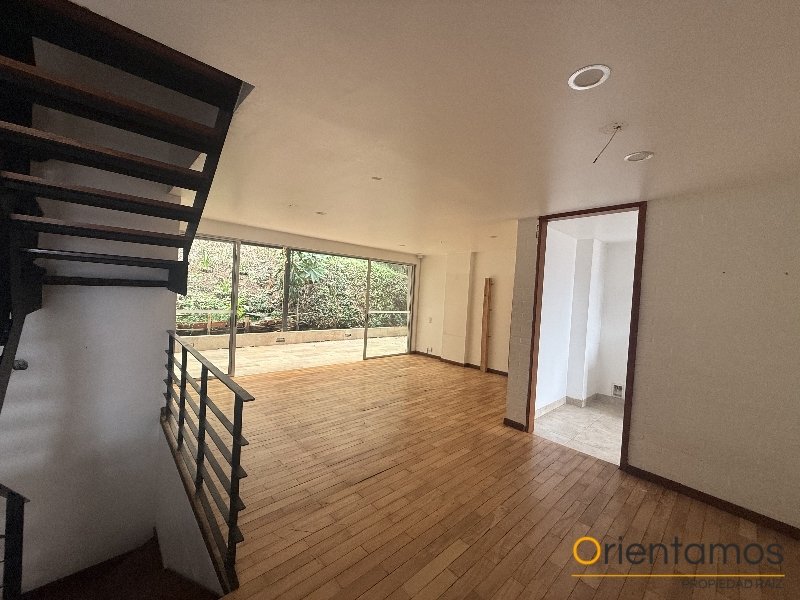 Casa disponible para venta o arriendo en Medellín el codigo es 21645 foto numero 14
