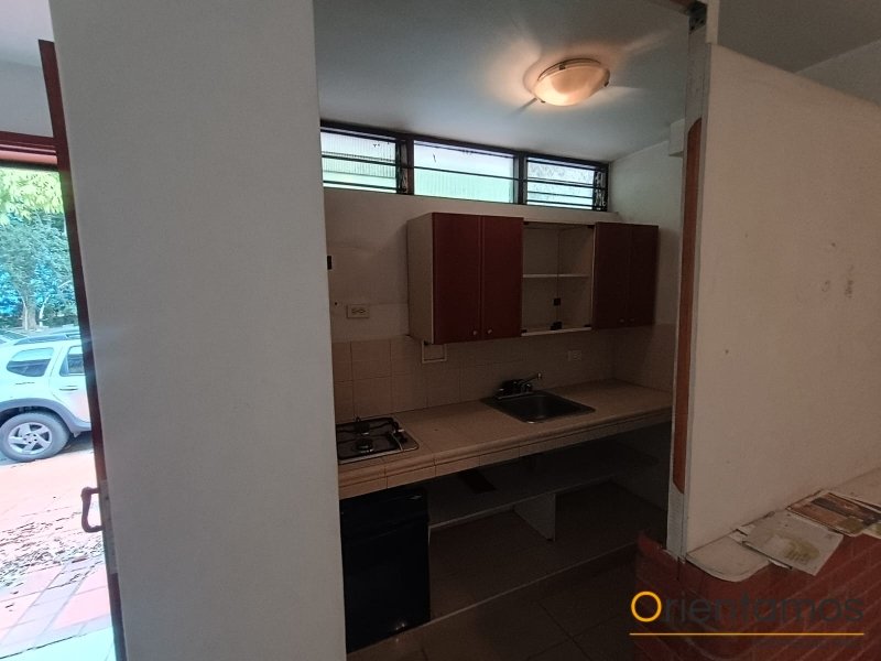 Local disponible para el arriendo en Medellín el codigo es 21417 foto numero 5