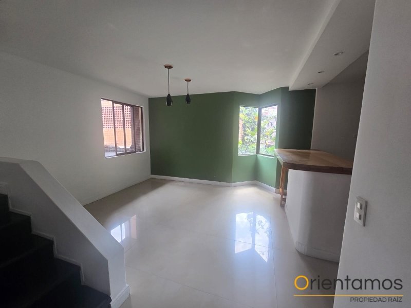 Apartamento disponible para el arriendo en Medellín el codigo es 21082 foto numero 6