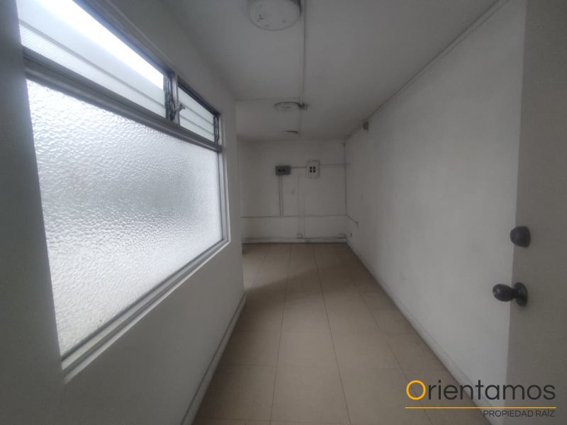 Oficina disponible para el arriendo en Medellín el codigo es 15953 foto numero 6
