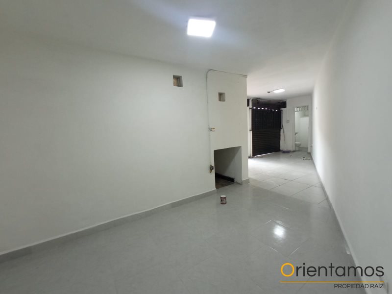 Local para el arriendo en Medellín - Estadio el codigo es 5268 foto numero 2