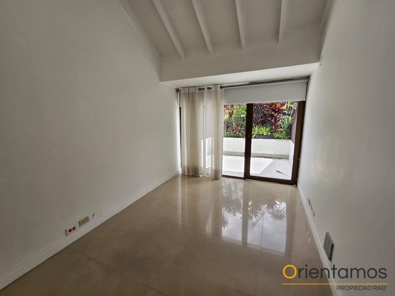 Apartamento disponible para el arriendo en Medellín el codigo es 21082 foto numero 17