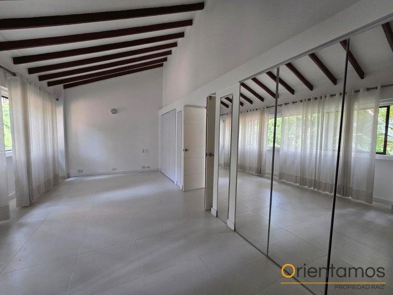 Apartamento disponible para el arriendo en Medellín el codigo es 21082 foto numero 18