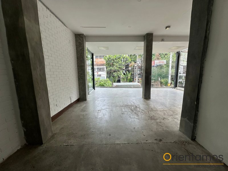 Local disponible para el arriendo en Medellín el codigo es 19112 foto numero 3