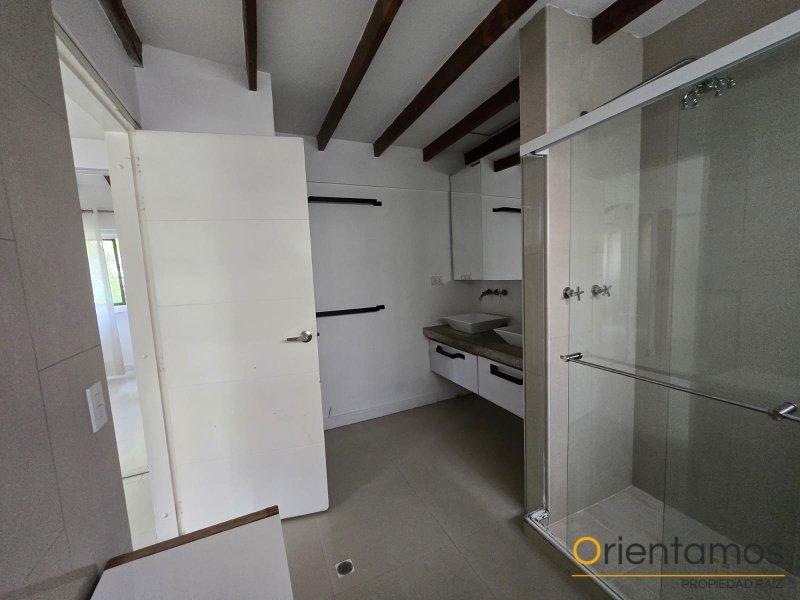 Apartamento disponible para el arriendo en Medellín el codigo es 21082 foto numero 19