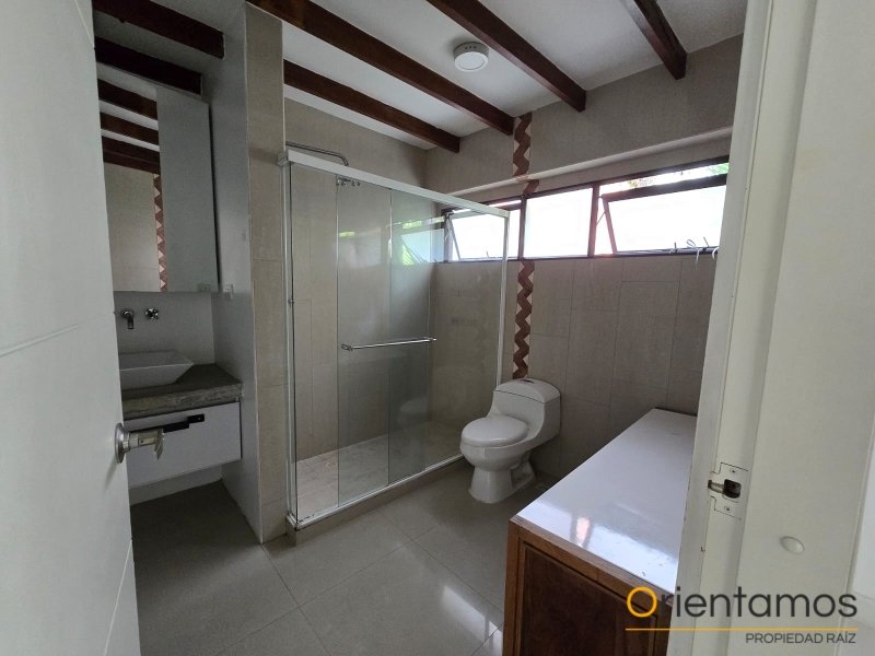 Apartamento disponible para el arriendo en Medellín el codigo es 21082 foto numero 20