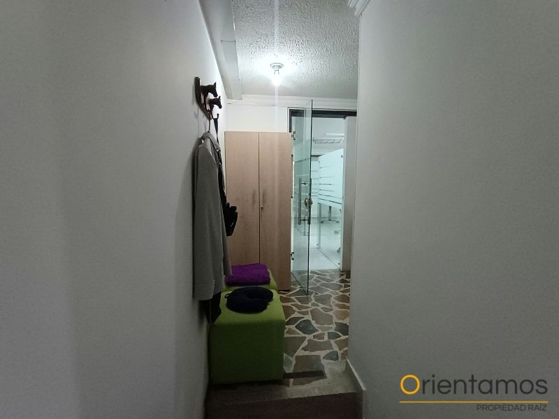 Casa-local disponible para el arriendo en Medellín el codigo es 21597 foto numero 20