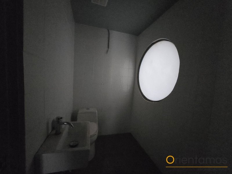 Bodega para el arriendo en Medellín - Manila el codigo es 21074 foto numero 19