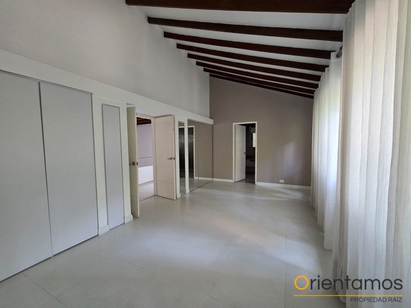 Apartamento disponible para el arriendo en Medellín el codigo es 21082 foto numero 24