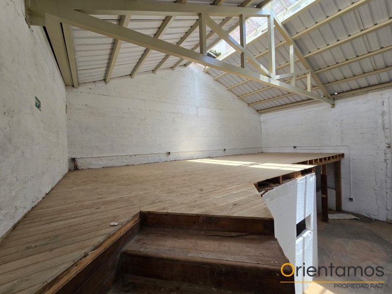 Bodega para el arriendo en Medellín - Manila el codigo es 21074 foto numero 5