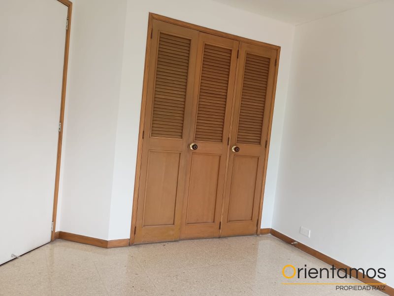 Apartamento disponible para el arriendo en Medellín el codigo es 20969 foto numero 12