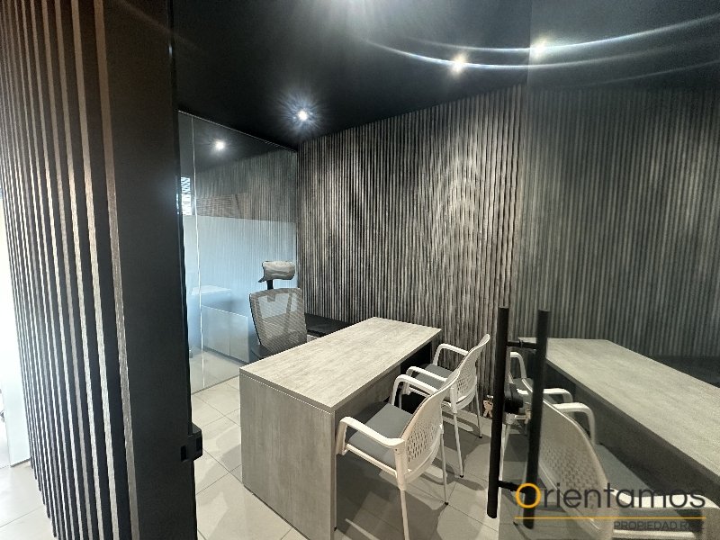 Oficina disponible para el arriendo en Medellín el codigo es 21385 foto numero 9