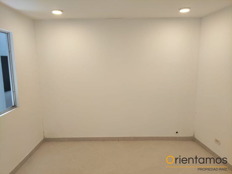 Casa-local disponible para el arriendo en Medellín el codigo es 20616 foto numero 12