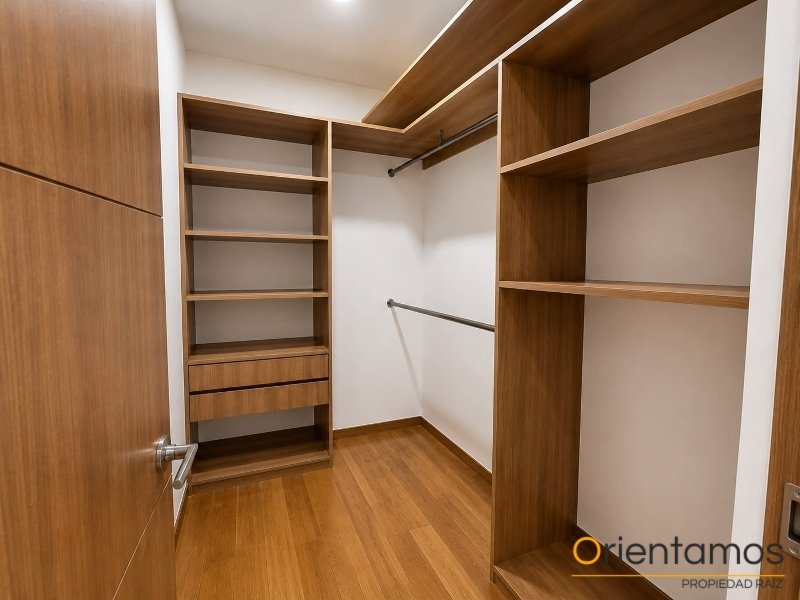 Apartamento disponible para el arriendo en Medellín el codigo es 21569 foto numero 18