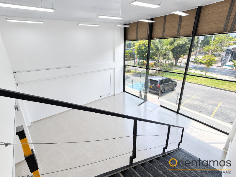 Local disponible para el arriendo en Medellín el codigo es 21577 foto numero 3