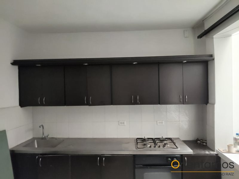 Casa-local disponible para el arriendo en Medellín el codigo es 20616 foto numero 6