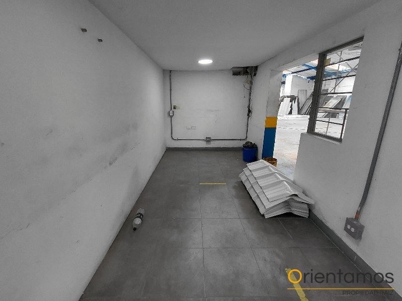 Bodega disponible para el arriendo en Medellín el codigo es 21252 foto numero 6