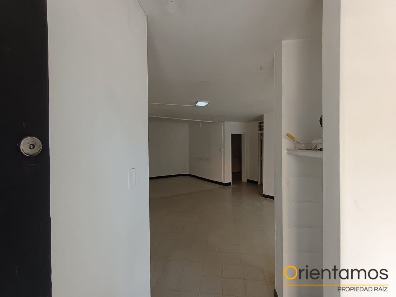 Casa-local disponible para el arriendo en Medellín el codigo es 21337 foto numero 7