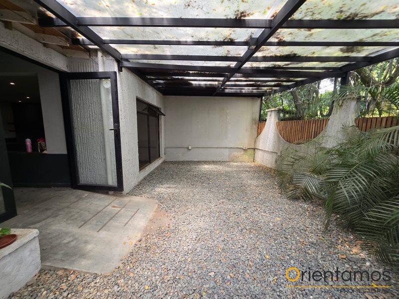 Casa-local disponible para el arriendo en Medellín el codigo es 15442 foto numero 25