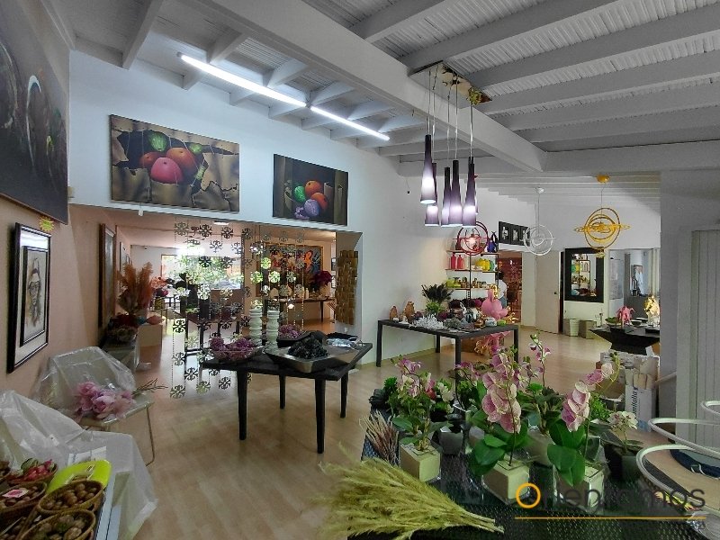 Casa-local disponible para el arriendo en Medellín el codigo es 21413 foto numero 9