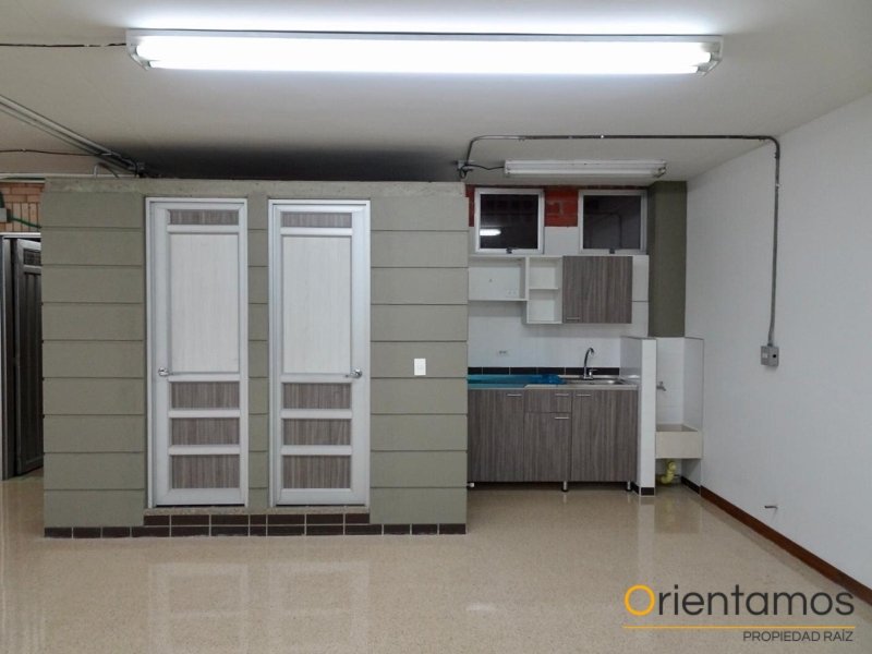 Oficina para el arriendo en Medellín - Belen el codigo es 21462 foto numero 5