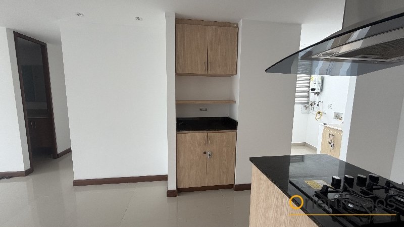 Apartamento disponible para el arriendo en Medellín el codigo es 21296 foto numero 5