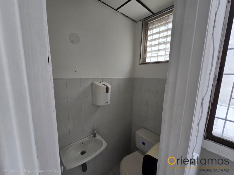 Local disponible para el arriendo en Medellín el codigo es 20979 foto numero 11