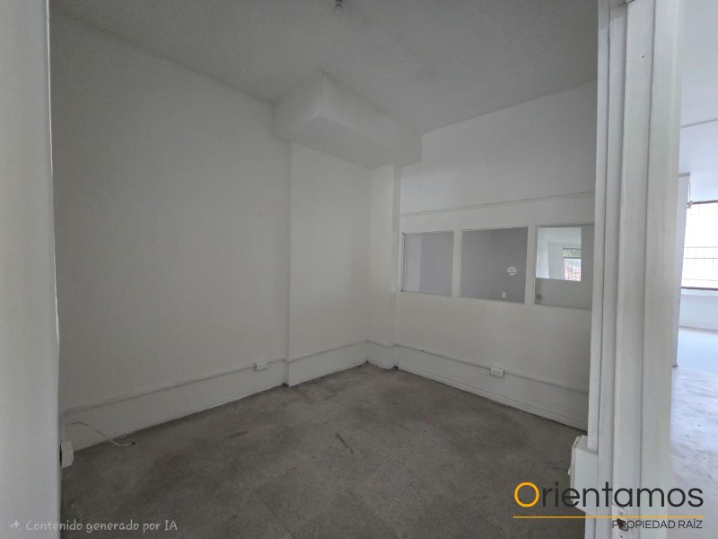 Local disponible para el arriendo en Medellín el codigo es 20979 foto numero 5